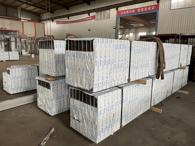 【企業(yè)溫度】西創(chuàng)系統(tǒng)精制鋼直角方管、精致鋼尖角方管等系列產(chǎn)品還在緊張出貨中(圖4)